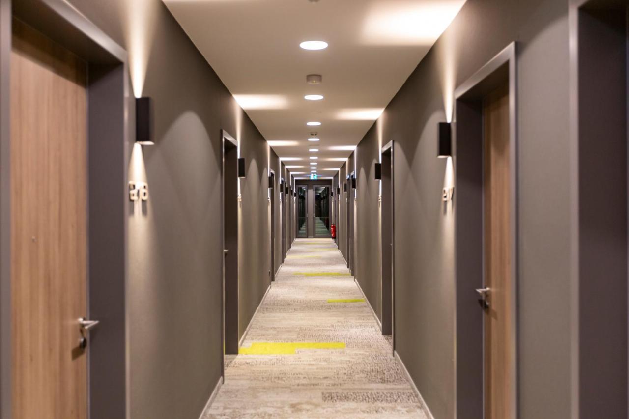 דכאו Hotel Modi מראה חיצוני תמונה